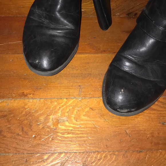 Women's size 10 black boots - Picture 2 of 3